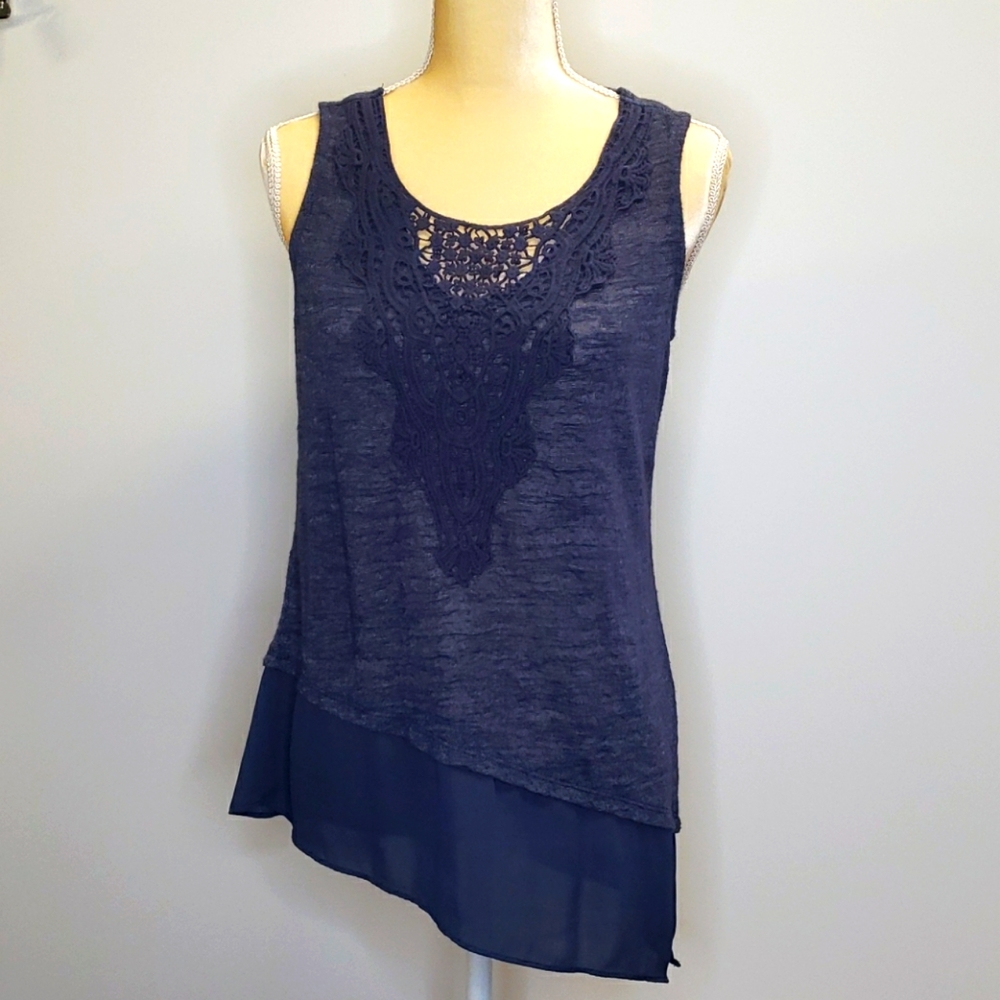 SZS Cato sleeveless top with crochet detail C32